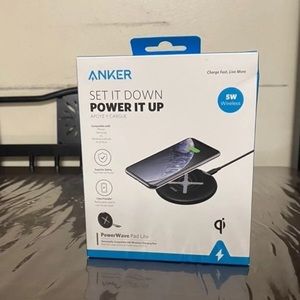 Anker PowerWave 5 Pad Black Charging pad,Brand new